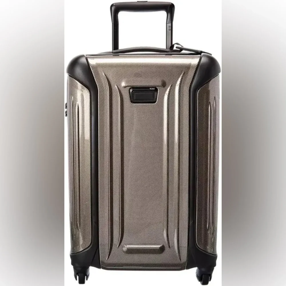 Tumi Vapor 22" International Carry-On
Hardcase Spinner Luggage Fossil NWT $675 - Picture 8 of 17